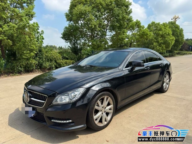 14年奔驰CLS轿车抵押车出售