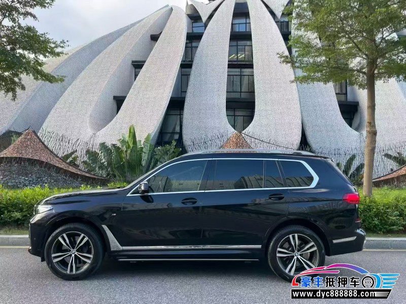 21年宝马X7轿车抵押车出售