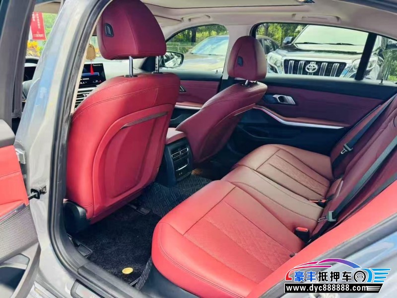 24年宝马i3轿车抵押车出售