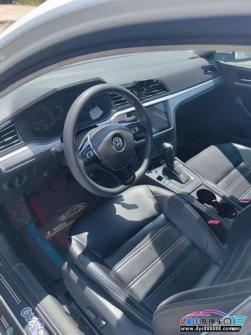 19年大众凌渡轿车抵押车出售