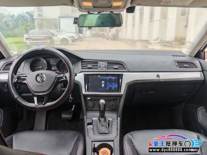 18年大众凌渡轿车抵押车出售