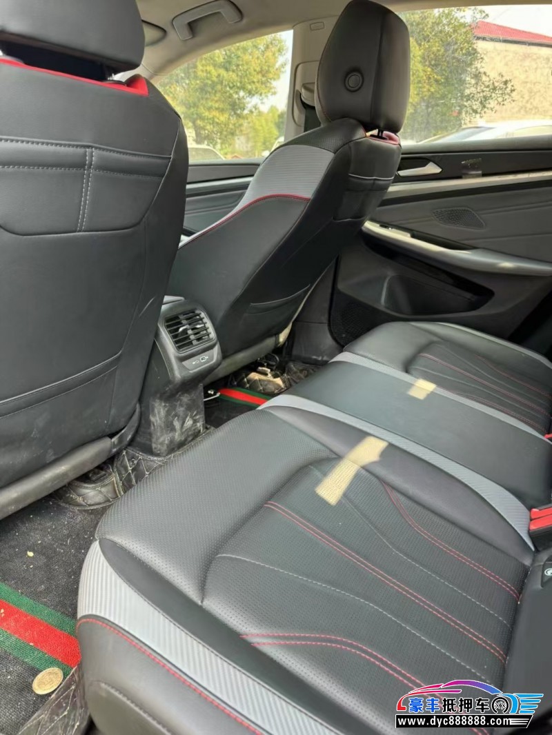 22年大众凌渡轿车抵押车出售