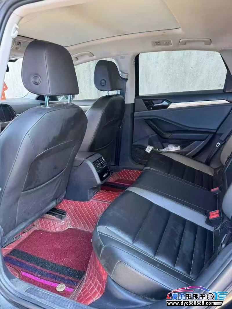 21年大众速腾轿车抵押车出售