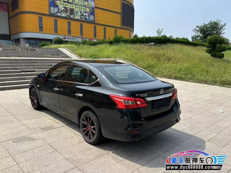 20年日产轩逸轿车抵押车出售