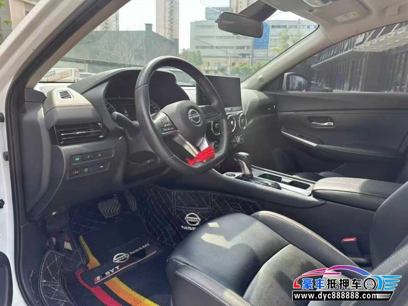 24年日产轩逸轿车抵押车出售