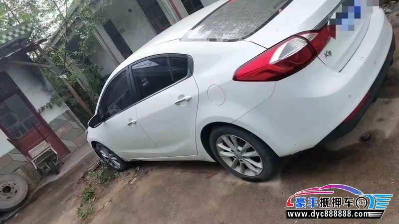 16年起亚K3轿车抵押车出售