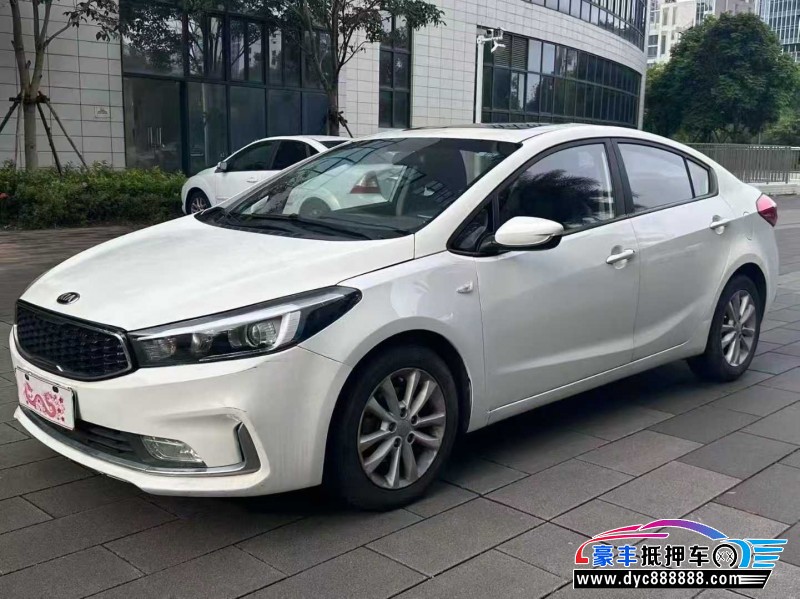 17年起亚K3轿车抵押车出售