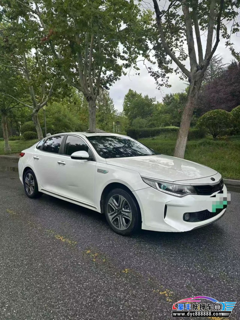 19年起亚K5轿车抵押车出售