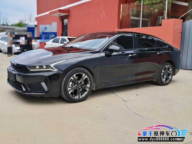 21年起亚K5轿车抵押车出售