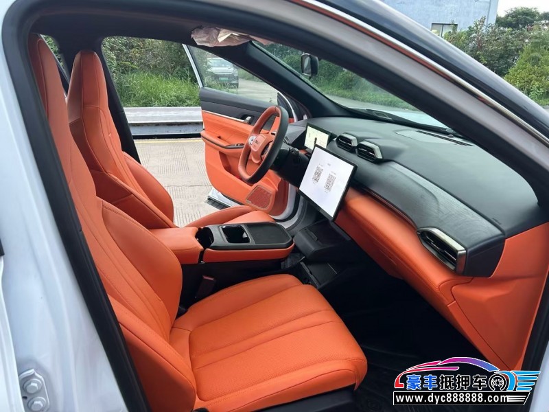 25年东风风神L7轿车抵押车出售