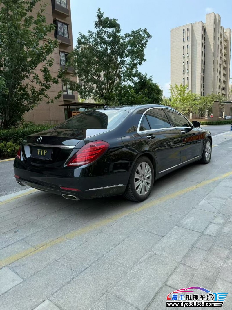16年奔驰S轿车抵押车出售