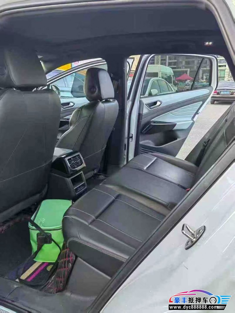 22年大众id4轿车抵押车出售