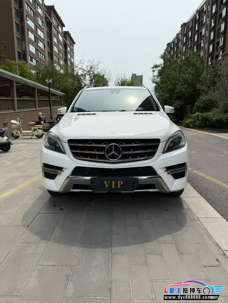 15年奔驰ML轿车抵押车出售