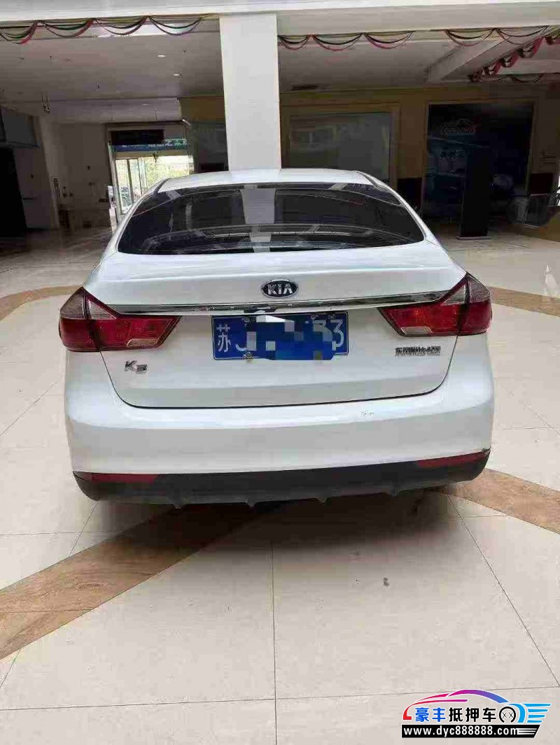 18年起亚K3轿车抵押车出售