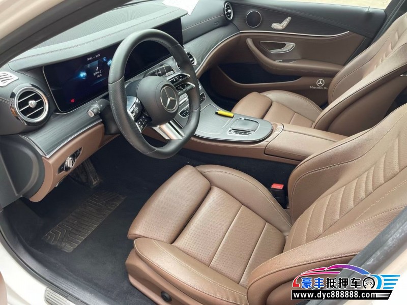 21年奔驰E轿车抵押车出售