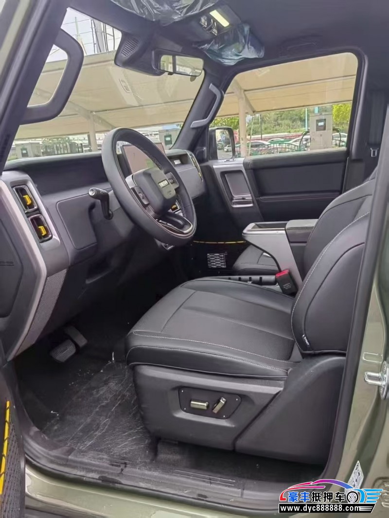 25年奇瑞爱卡轿车抵押车出售