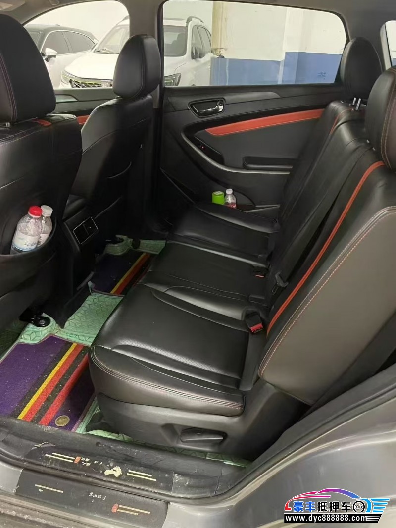 21年东风风光580轿车抵押车出售