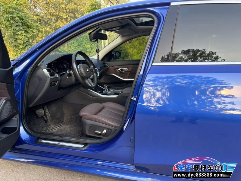 18年宝马3系轿车抵押车出售