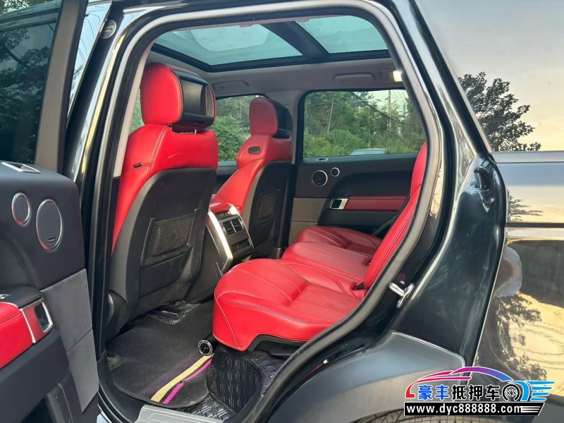 17年路虎揽胜运动轿车抵押车出售