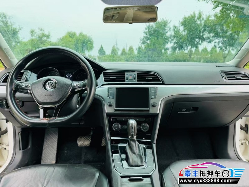 18年大众凌渡轿车抵押车出售