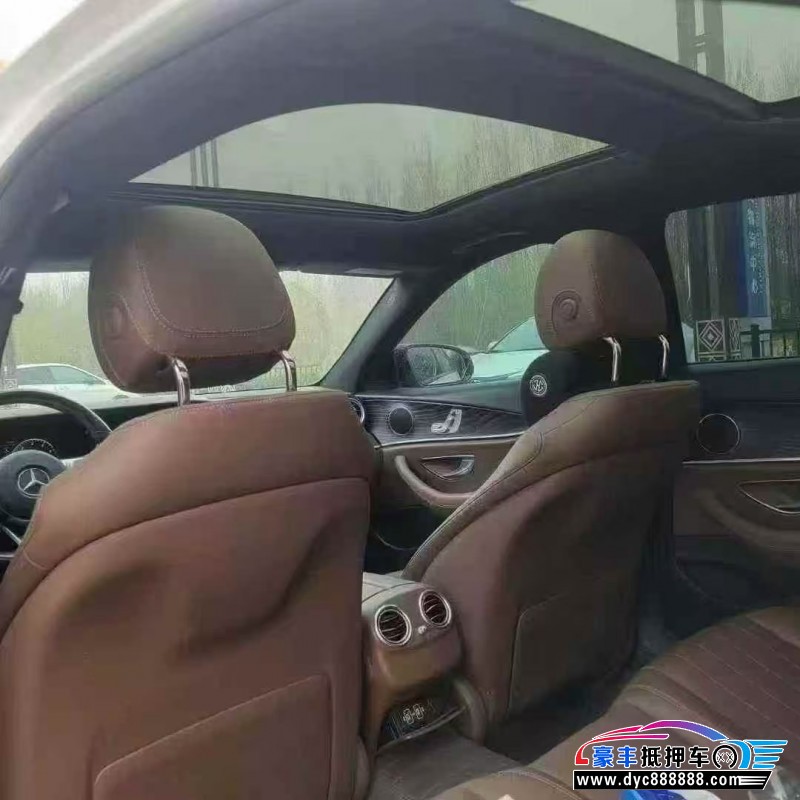 20年奔驰E轿车抵押车出售