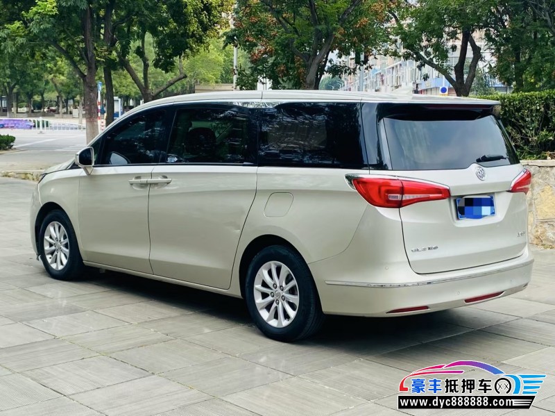 19年别克GL8轿车抵押车出售