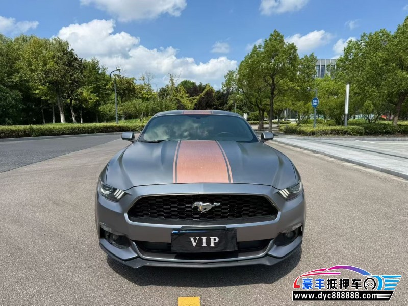 17年福特野马轿车抵押车出售