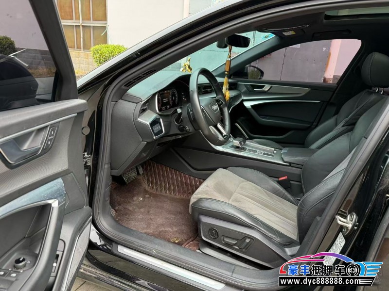 20年奥迪A6L轿车抵押车出售