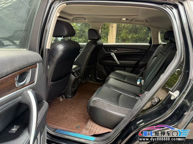 20年本田冠道轿车抵押车出售