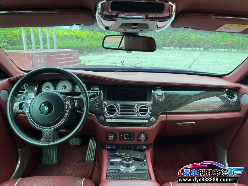 18年劳斯莱斯魅影轿车抵押车出售