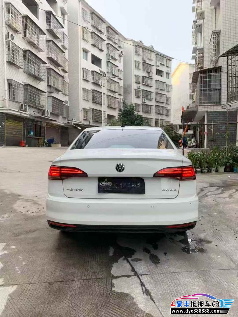 21年大众宝来轿车抵押车出售