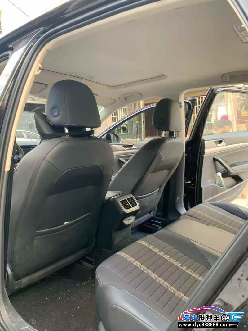 20年大众朗逸轿车抵押车出售