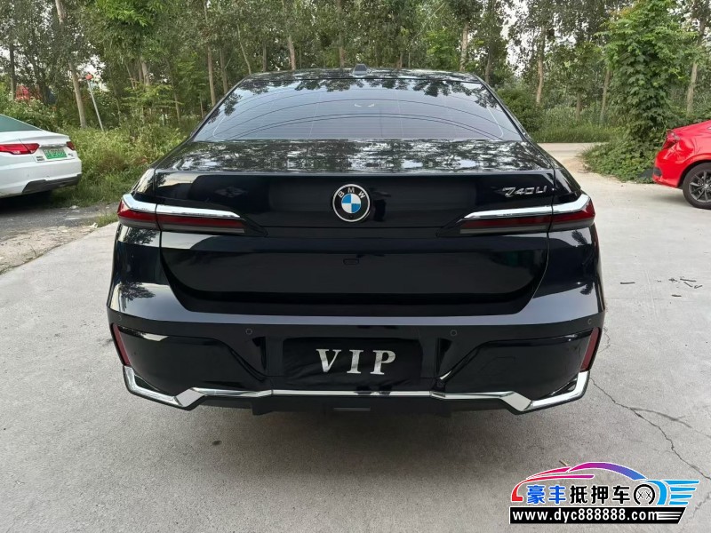 23年宝马7系轿车抵押车出售