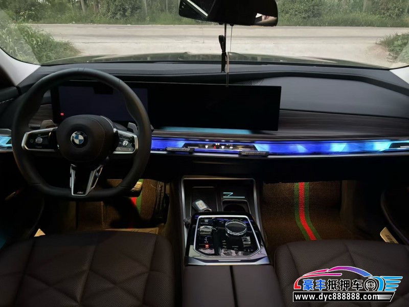 23年宝马7系轿车抵押车出售