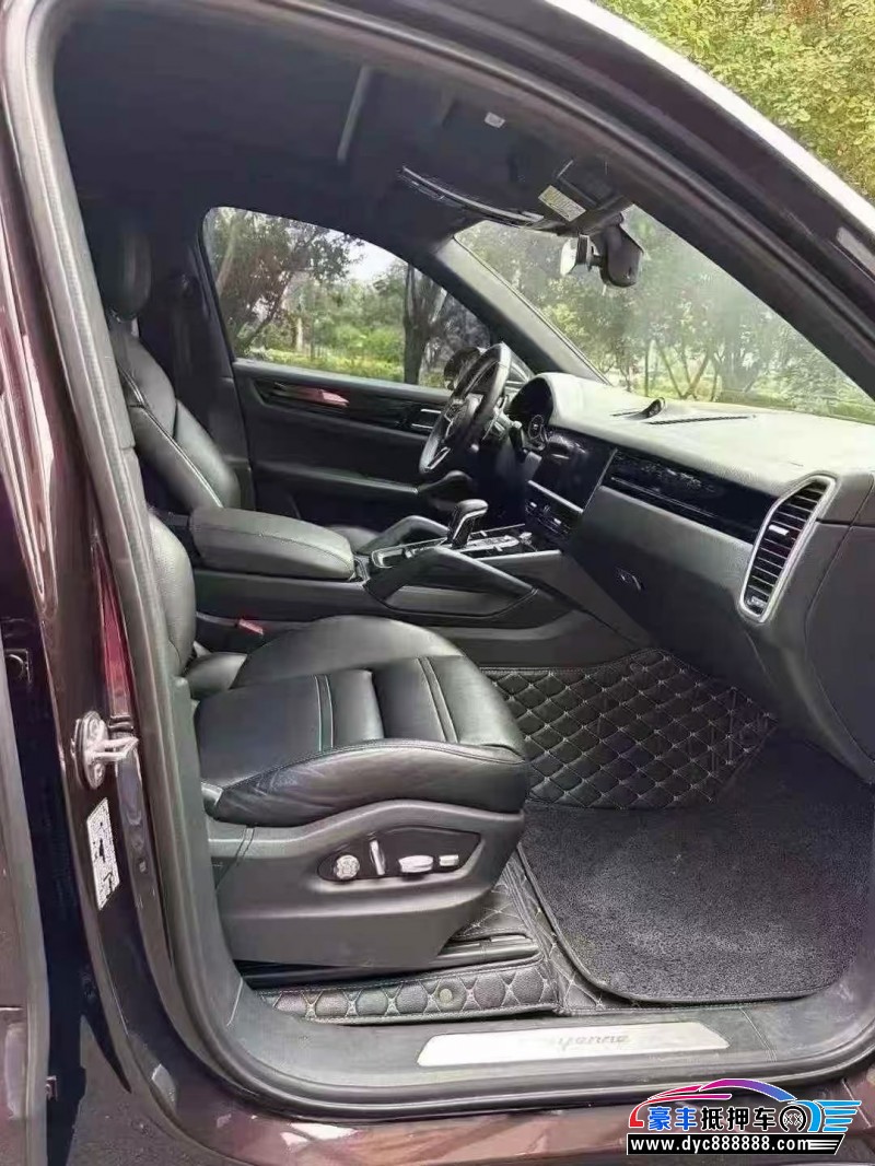 20年保时捷卡宴轿车抵押车出售