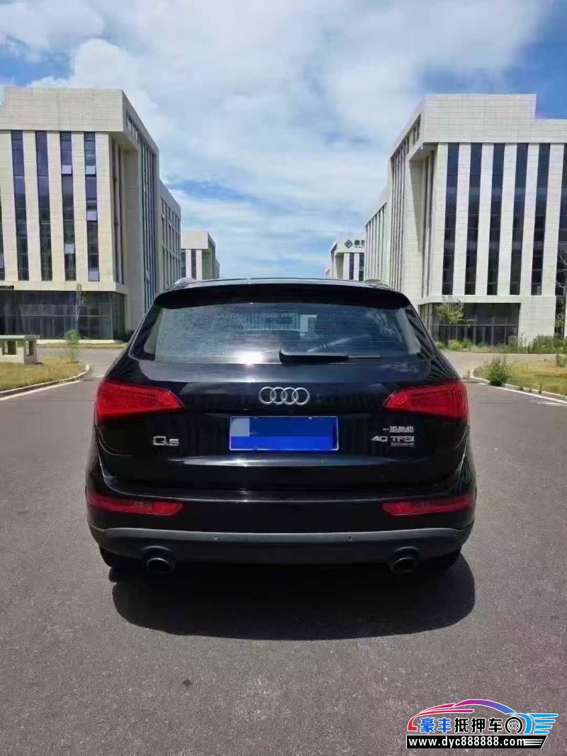 15年奥迪Q5轿车抵押车出售