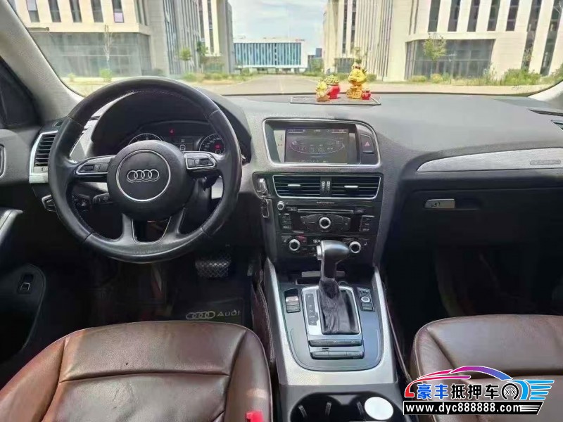 15年奥迪Q5轿车抵押车出售