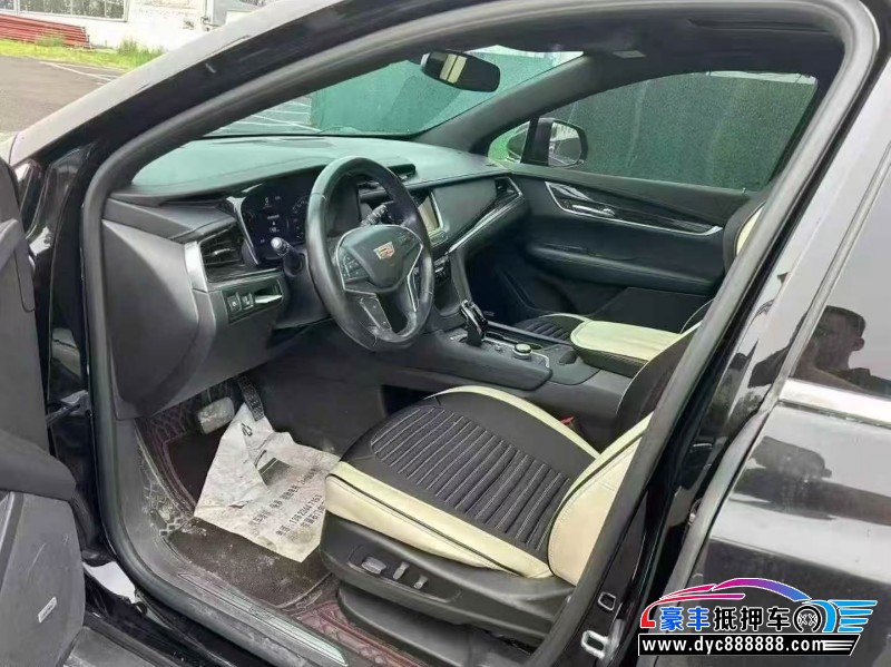 21年凯迪拉克XT5轿车抵押车出售