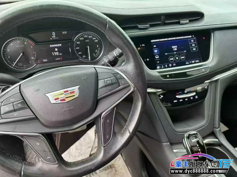 21年凯迪拉克XT5轿车抵押车出售