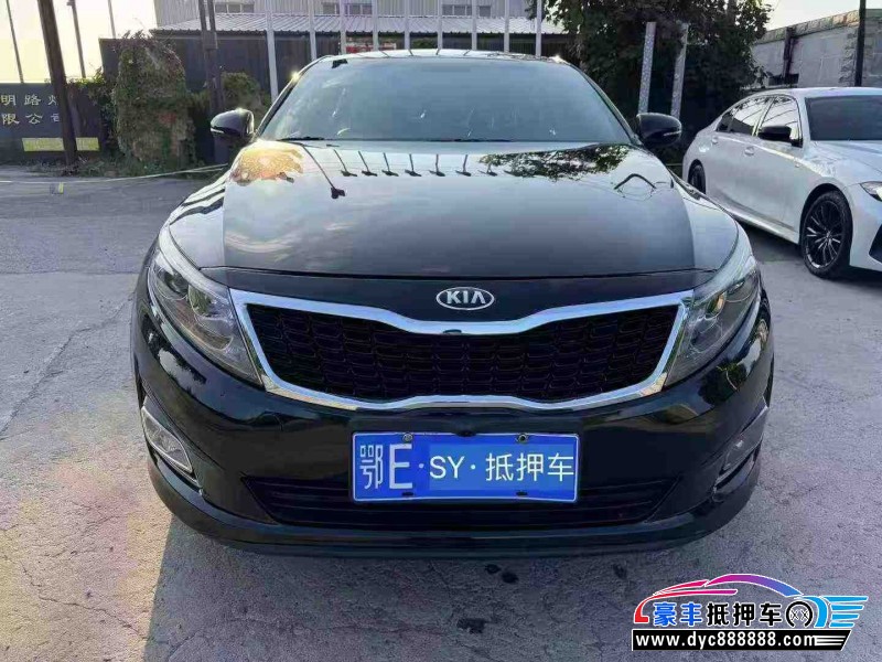 19年起亚K5轿车抵押车出售