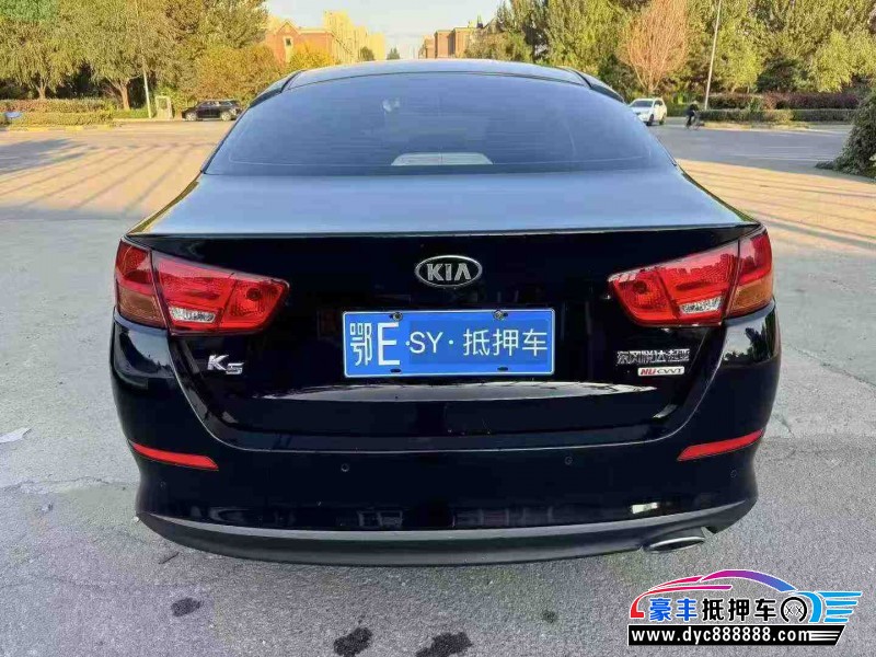 19年起亚K5轿车抵押车出售