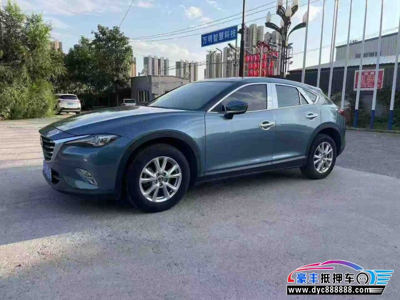 17年马自达CX-4轿车抵押车出售