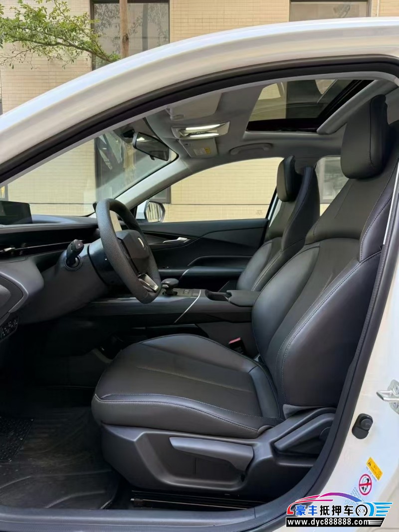 24年长安逸动轿车抵押车出售