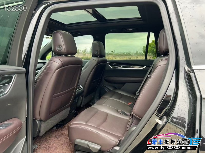 22年凯迪拉克xt6轿车抵押车出售