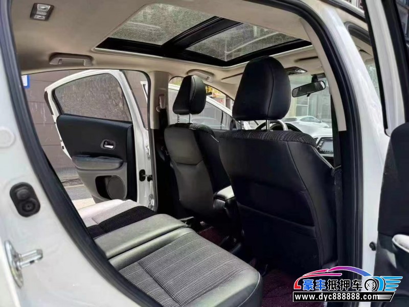 18年本田缤智轿车抵押车出售