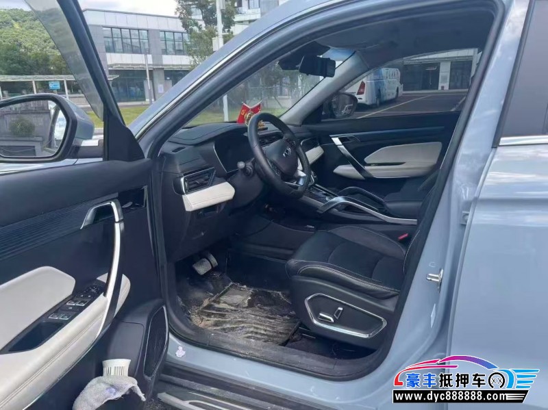 21年吉利博越轿车抵押车出售