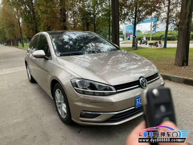 18年大众高尔夫轿车抵押车出售