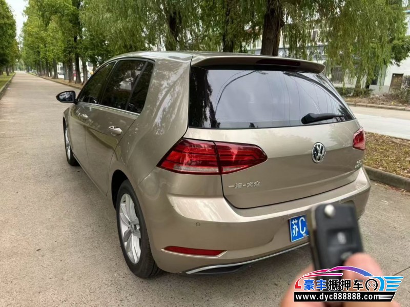 18年大众高尔夫轿车抵押车出售