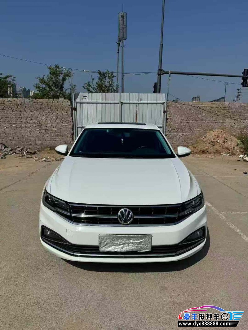 25年大众探影轿车抵押车出售