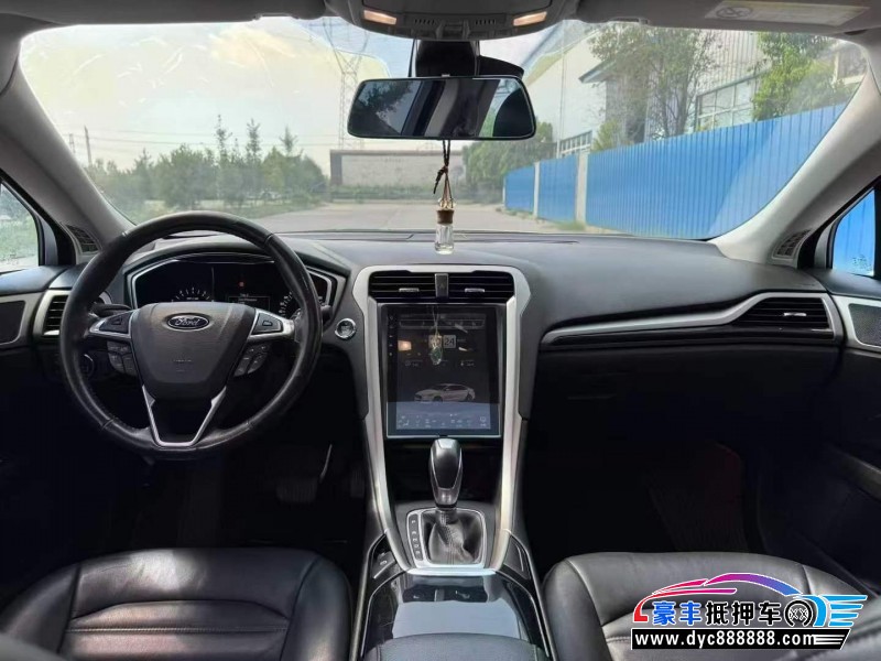 15年福特蒙迪欧轿车抵押车出售